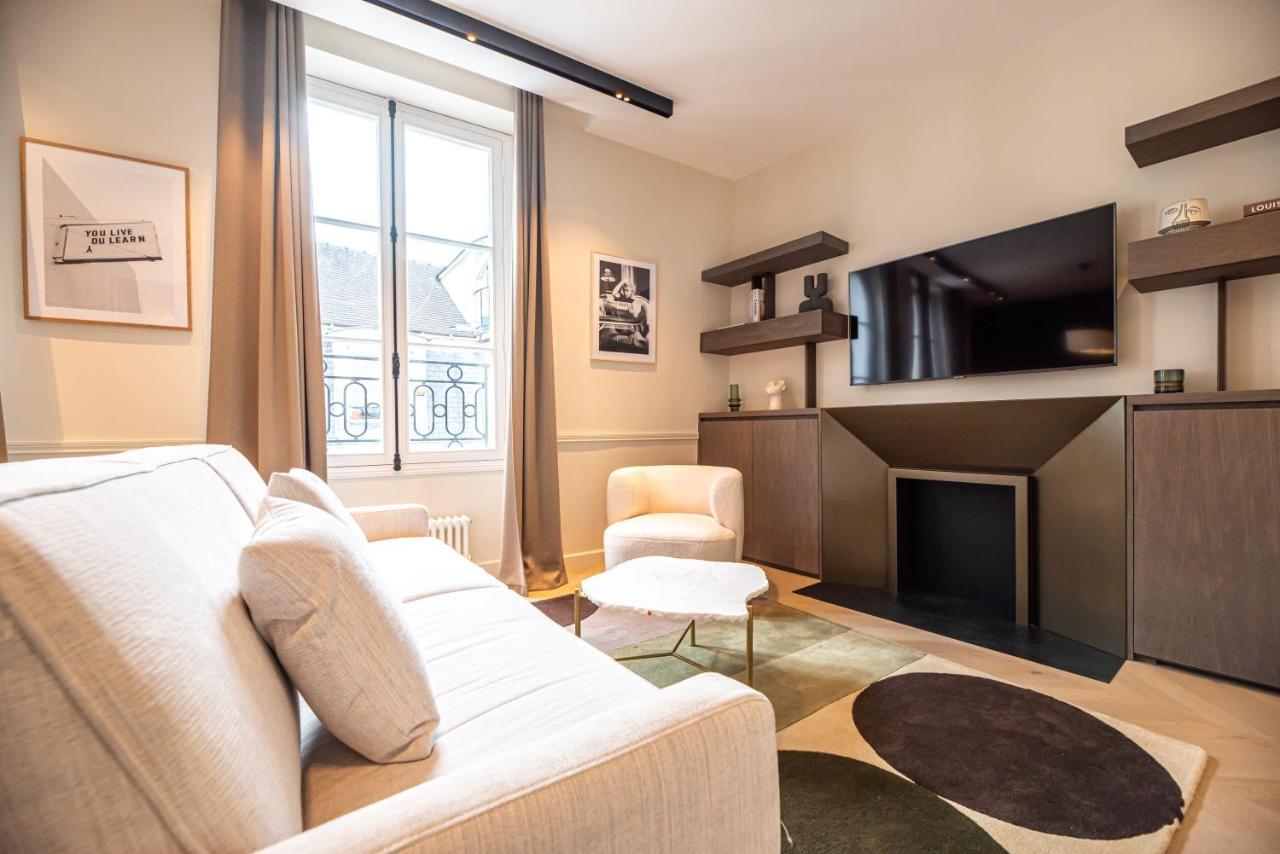 Mbm - Luxury Home In Marais Париж Екстериор снимка