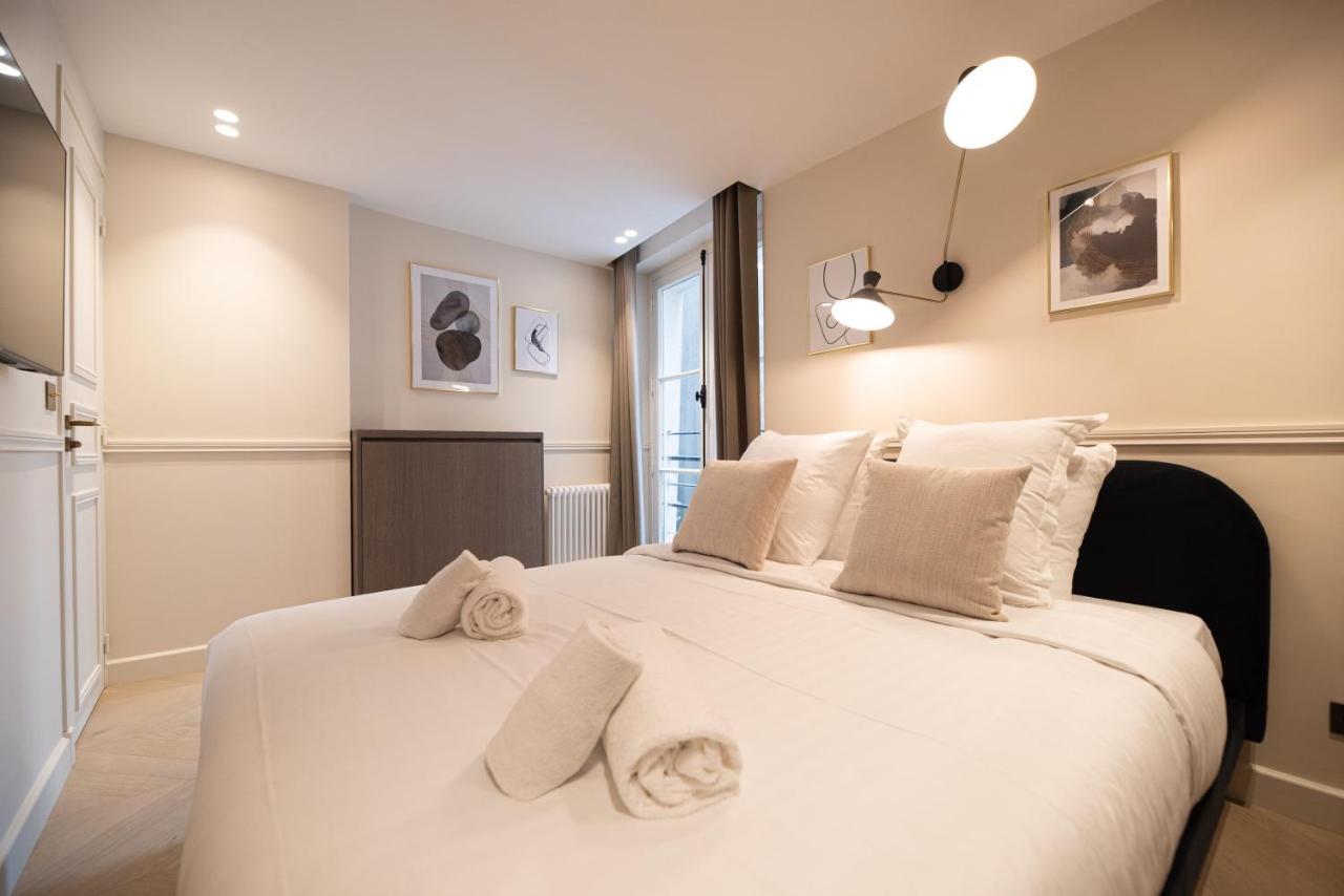 Mbm - Luxury Home In Marais Париж Екстериор снимка