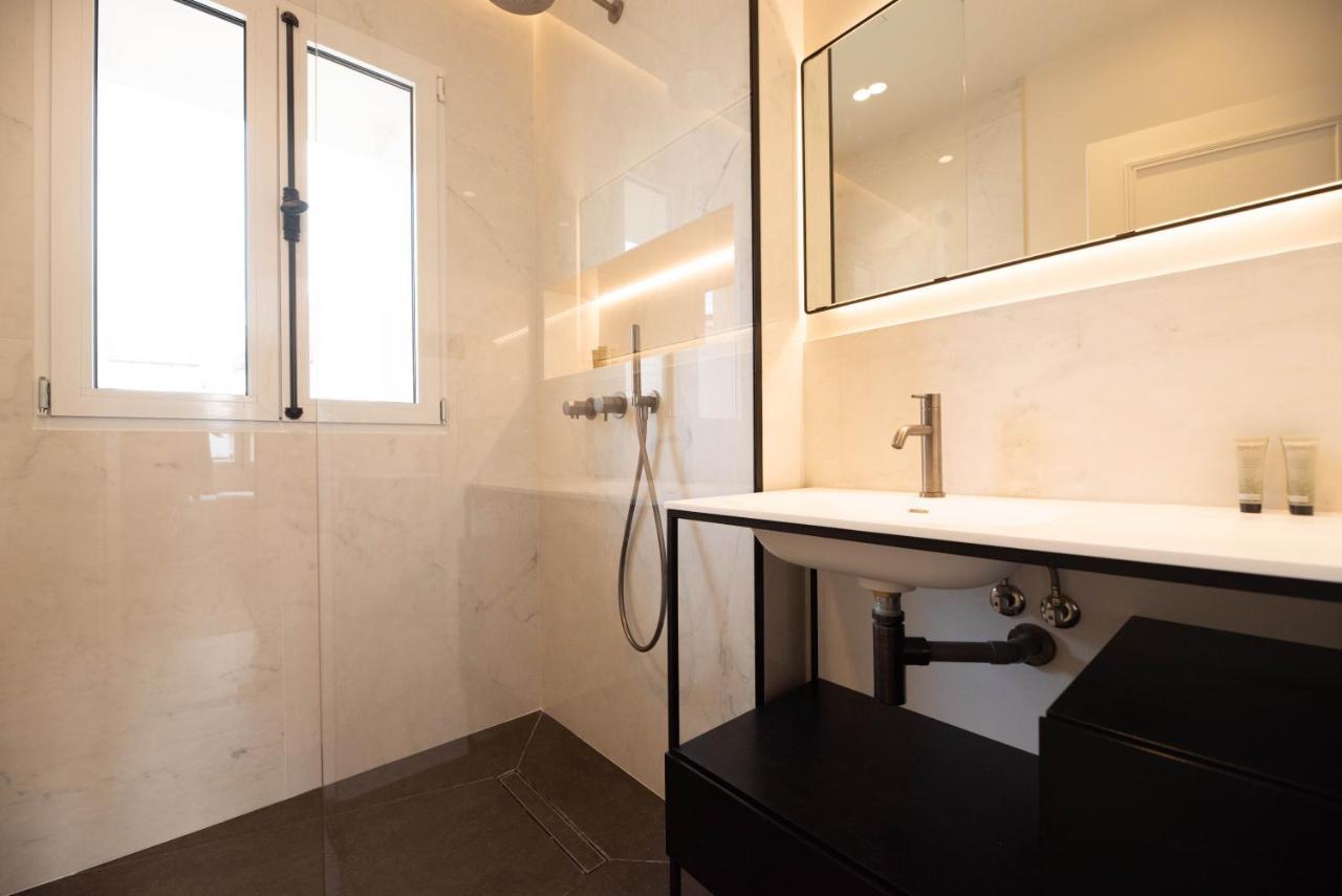 Mbm - Luxury Home In Marais Париж Екстериор снимка