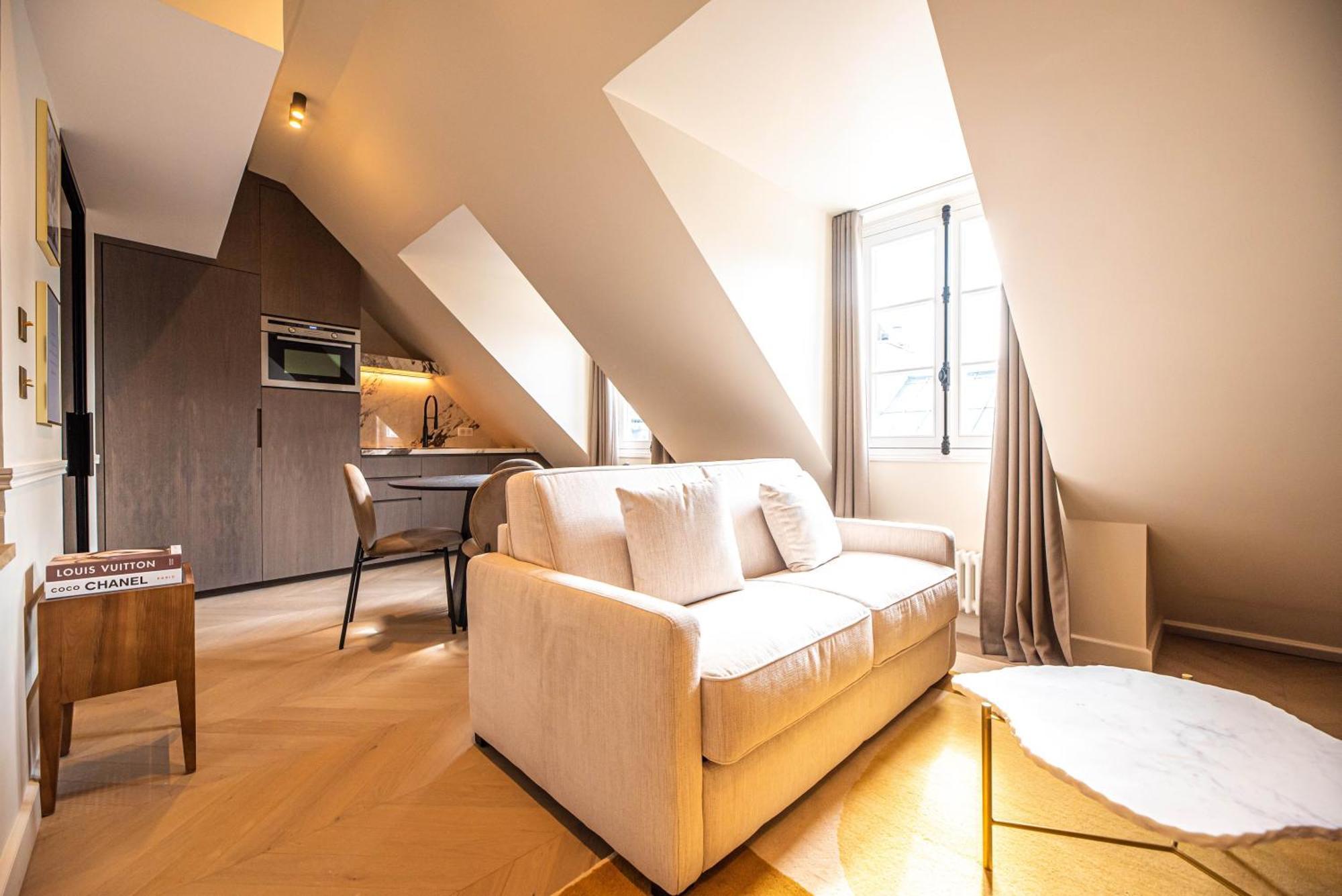 Mbm - Luxury Home In Marais Париж Стая снимка
