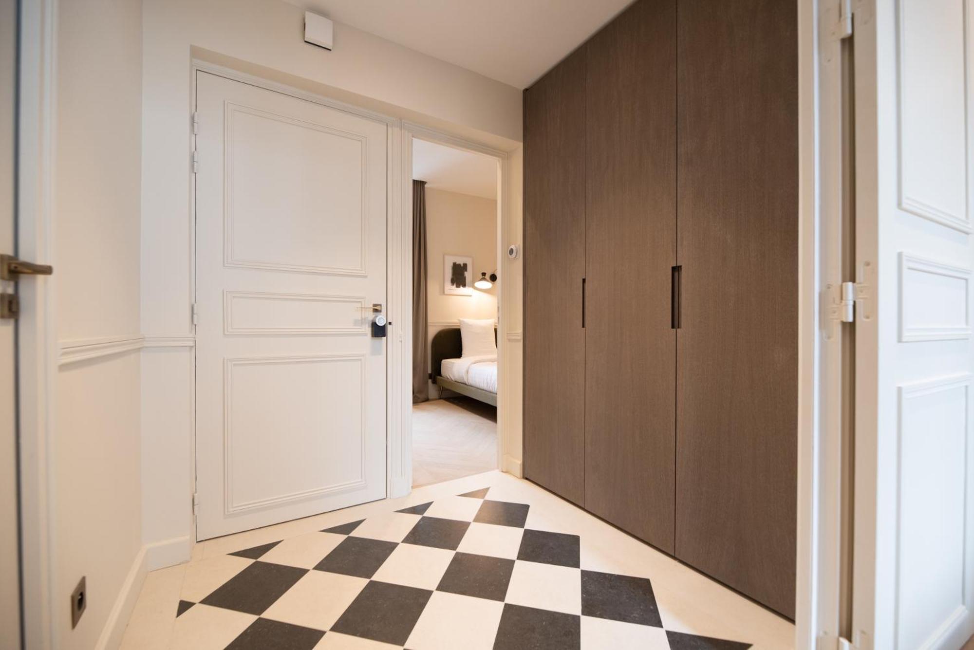 Mbm - Luxury Home In Marais Париж Стая снимка