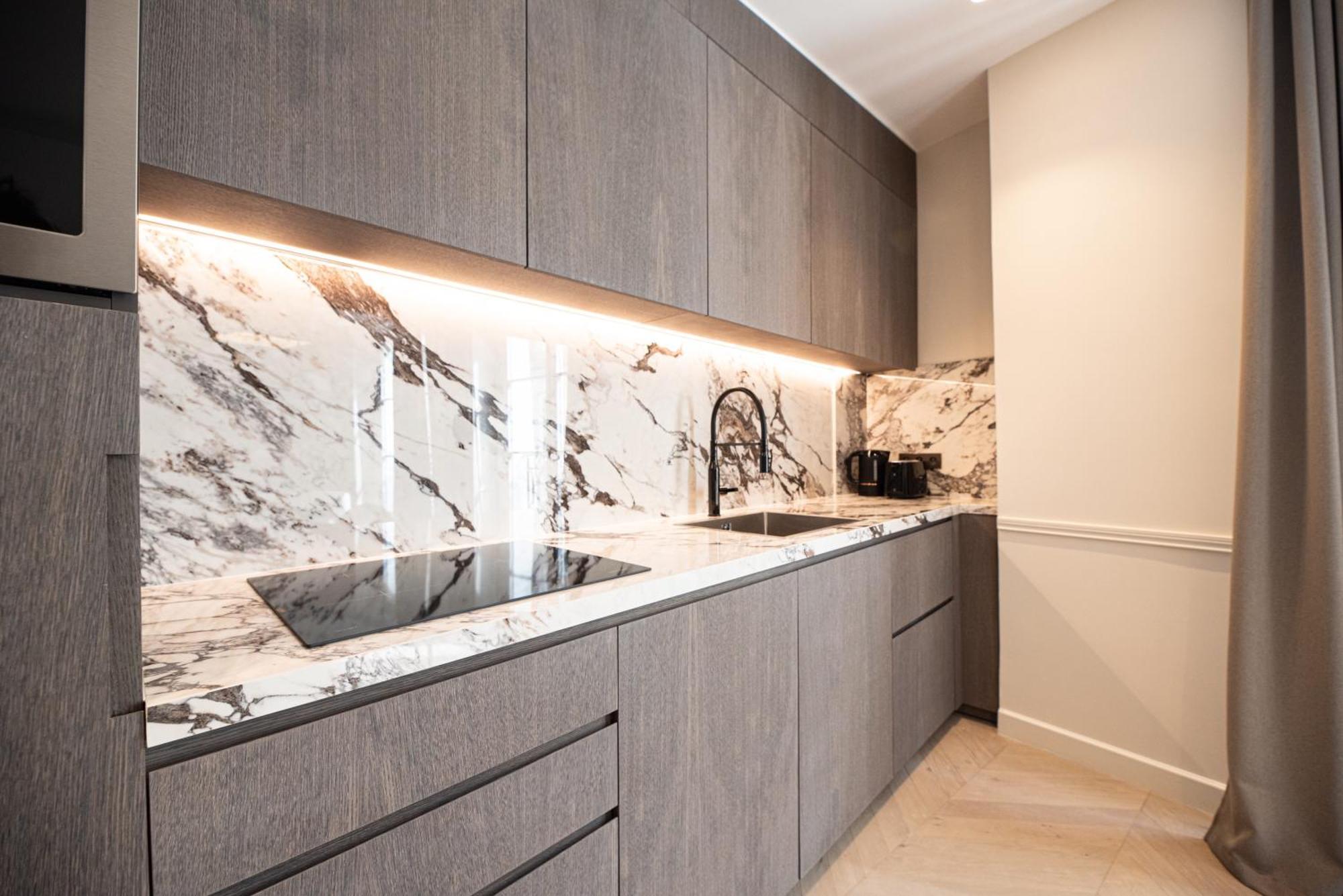 Mbm - Luxury Home In Marais Париж Стая снимка